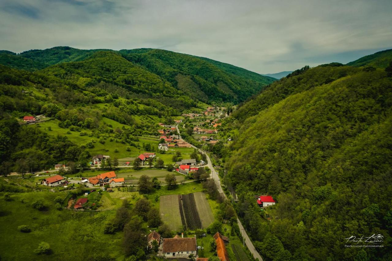 Casa Micutu Si Lya Villa Sztrugár Kültér fotó